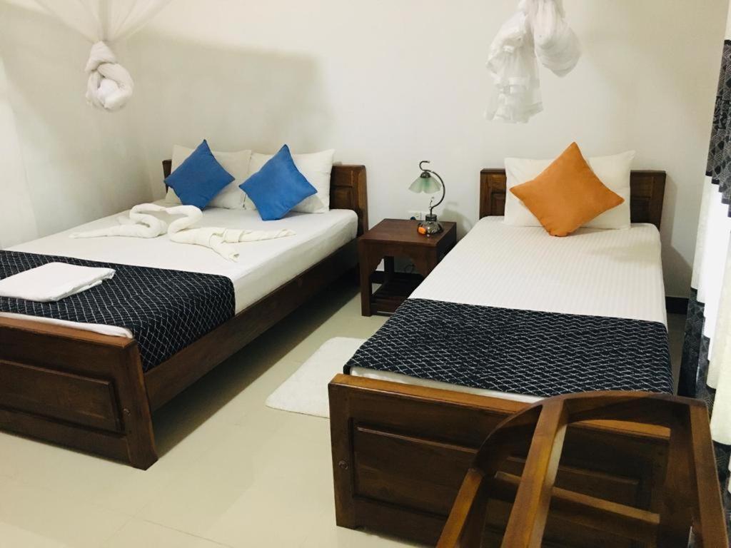 Restwell Homestay Dambulla Exteriör bild