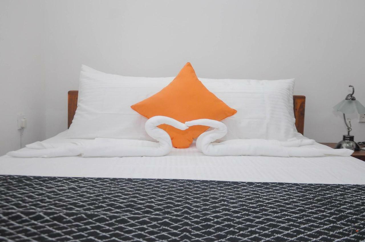 Restwell Homestay Dambulla Exteriör bild