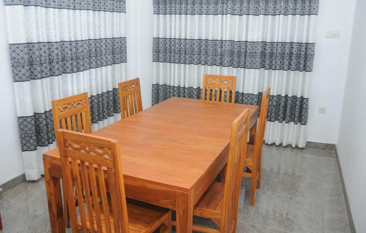 Restwell Homestay Dambulla Exteriör bild