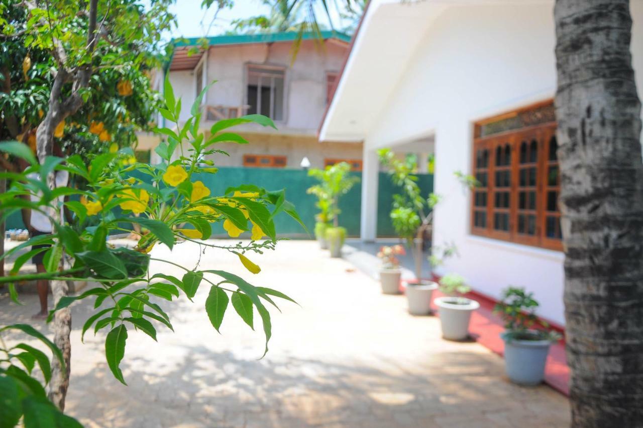 Restwell Homestay Dambulla Exteriör bild