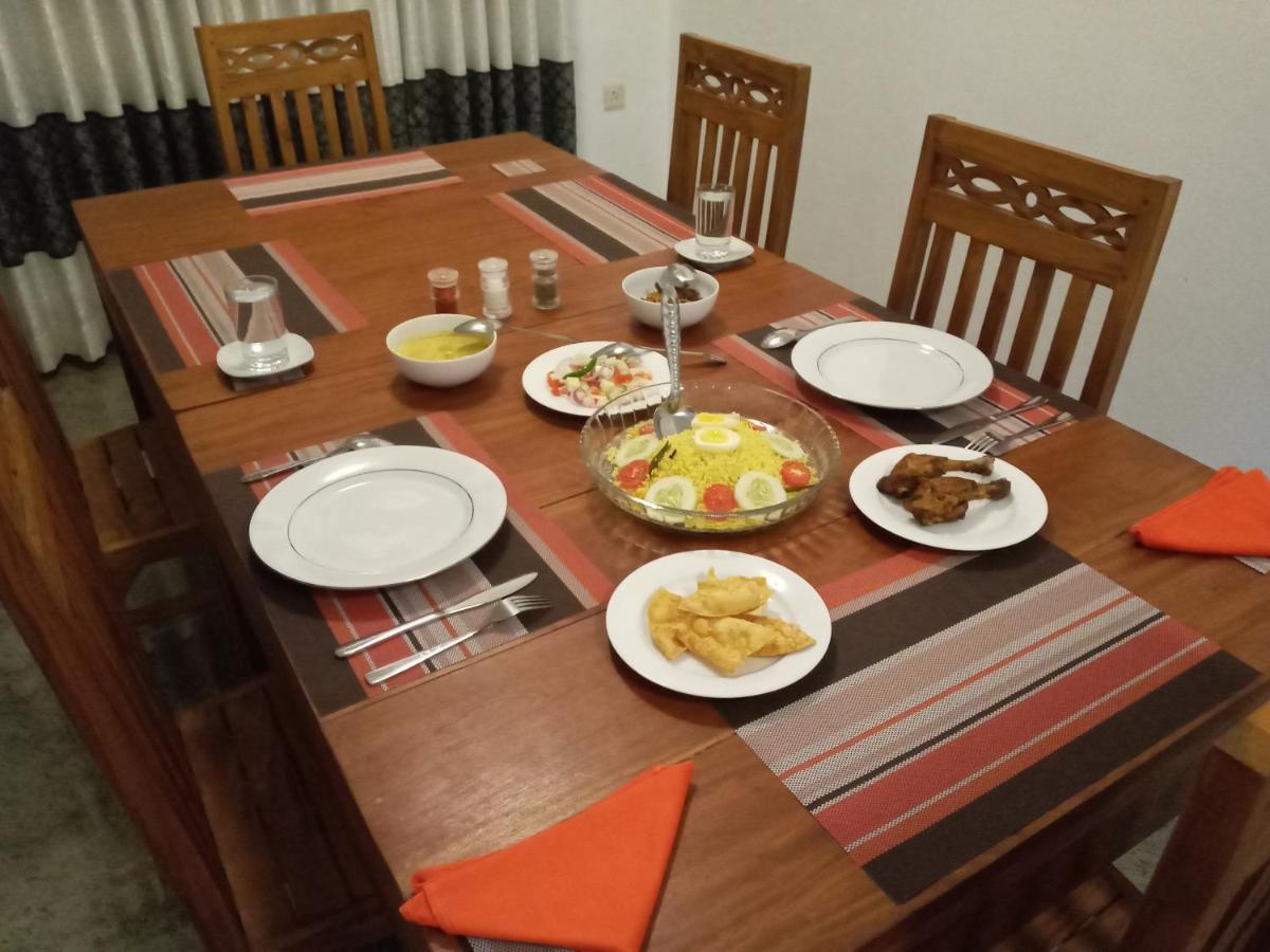 Restwell Homestay Dambulla Exteriör bild