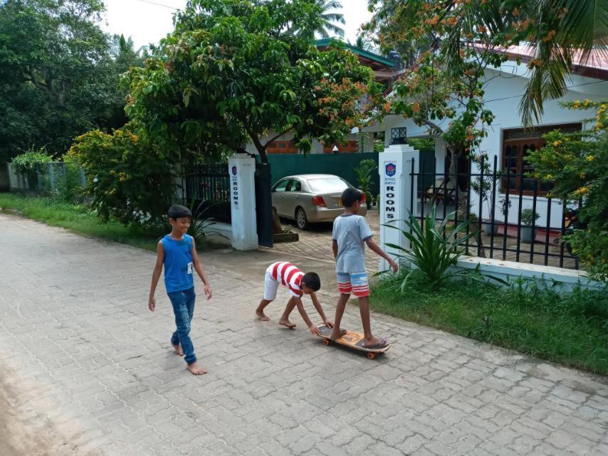 Restwell Homestay Dambulla Exteriör bild